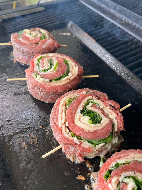 Grilled Steak Pinwheels - Grill Nation - Recipes, Grills and Grilling Products Cowboy Butter Steak Pinwheels, Pinwheel Steak How To Cook, Flank Steak Pinwheels Grilled, Steak Pinwheels Grilled, Pinwheel Steak Recipes, Pinwheel Steak, Flank Steak Pinwheels, Grill Nation, Steak Pinwheels