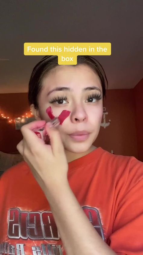 Samantha Eve Tik Tok Videos, Story Time Tik Tok Videos, Makeup Story Time, Creepy Texts Messages, Samantha Eve, Scary Horror Stories, Scary Clips, Short Creepy Stories, Tik Tok Videos Funny