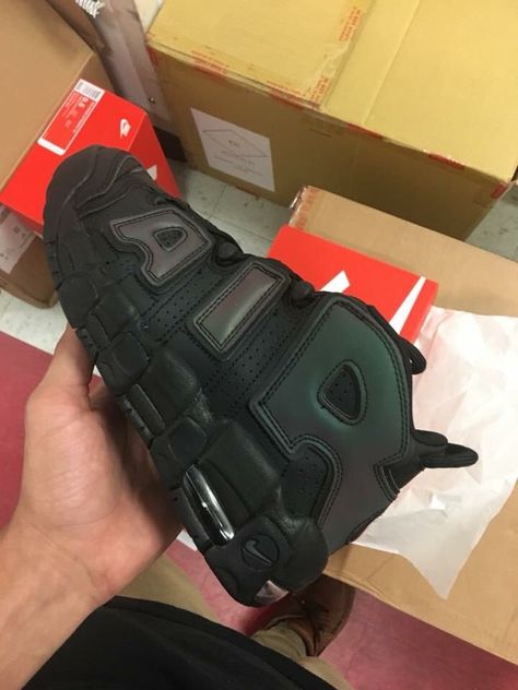 Nike Uptempo Black, Nike Air Uptempo, Lit Shoes, Shoes Sneakers Jordans, Sneaker Lovers, Nike Air Shoes, Mens Nike Shoes, Fresh Shoes, Hot Shoes