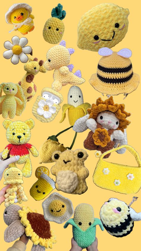 Diy Crochet Hook, Crochet Store, Crochet Plushies, Easy Crochet Animals, Crochet Patterns Free Beginner, Yellow Crochet, Crochet Symbols, Crochet Shop, Crochet Animals Free Patterns