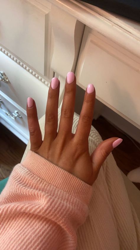 Light Pink Gel Nail Colors, Gel Manicure Light Pink, Light Pink Chrome Gel Nails, Light Pink With White Chrome Nails, Light Pink Nails Dark Skin, Light Pink Gel Nails, Pink Clear Nails, Light Pink Shirt, Pink Nail Colors