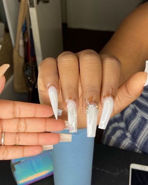 Square Nails With Stiletto Pinky, Long Square Nails, Graduation Nails, White Acrylic Nails, Cute Acrylic Nail Designs, Long Square Acrylic Nails, Bling Acrylic Nails, Acrylic Nails Coffin, Birthday Nails