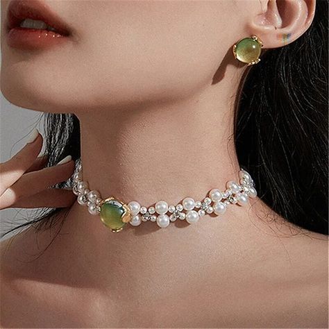 Collar Verde, Pearl Necklace Choker, Green Stone Necklace, Marble Earrings, Vintage Jewelry Sets, Pearl Necklace Earrings, Wedding Party Jewelry, Pearl Choker Necklace, Gold Choker Necklace