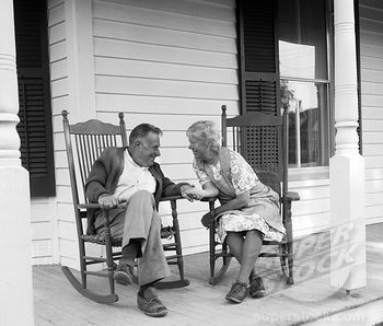 OMG! Old couple in love in their rocking chairs<3 Old Couple In Love, Vieux Couples, Grow Old With Me, Elderly Couples, Growing Old Together, Old Couples, The Best Is Yet To Come, Rocking Chairs, The Porch