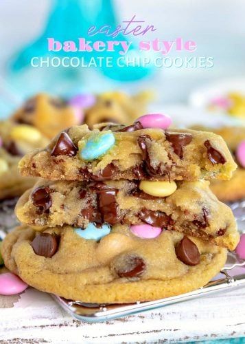 25 Easter Favorites Butterscotch Shortbread, Easter Chocolate Chip Cookies, Bakery Style Chocolate Chip Cookies, Chocolate Chip Cookie Cheesecake, Cookies Lemon, Cookie Cheesecake, Mom On Timeout, Make Chocolate Chip Cookies, Chocolate Chip Cookies Ingredients