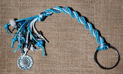 CherylBoglioli_PrimaBead_kumihimo_keychain Kumihimo Tutorial, Spiral Braid, Kumihimo Disk, Kumihimo Braiding, Kumihimo Jewelry, Kumihimo Patterns, In My Purse, Kumihimo Bracelets, My Purse