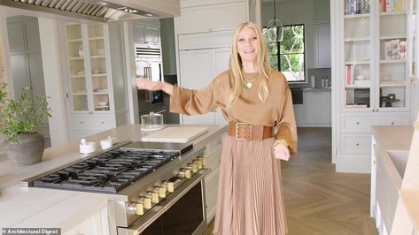 Inside Gwyneth Paltrow's VERY luxurious home Reclaimed Fireplace, Brad Falchuk, Marble Bar Top, Tv Producer, Marble Bar, Hand Painted Wallpaper, Living In Europe, Luxurious Home, Black And White Tiles