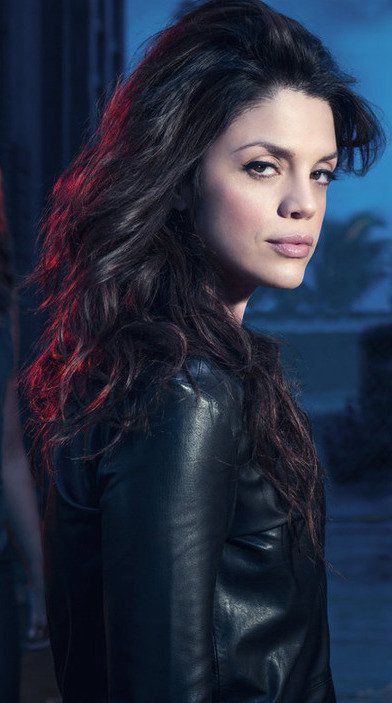 Vanessa Ferlito Vanessa Ferlito, Luis Guzman, Ncis New, Best Workout Routine, Becoming An Actress, Arte Disney, Graceland, Ncis, American Actress