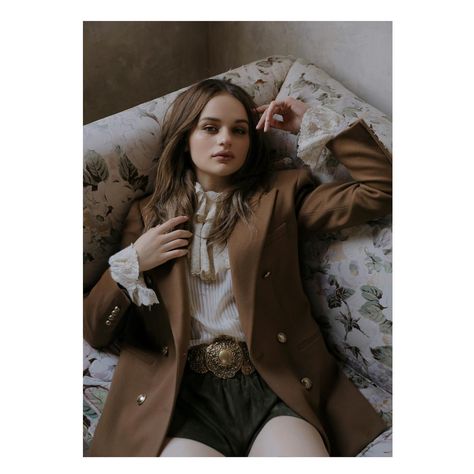 Izack Morales on Instagram: "Another one from my cover story for @instylemexico starring: @joeyking Stylist: @ella_cepeda Makeup .: @allanface Nails: @thuybnguyen…" King Picture, Joey King, Cover Story, Another One, Nice Tops, American Actress, Role Models, Makeup Nails, Fashion Clothes Women