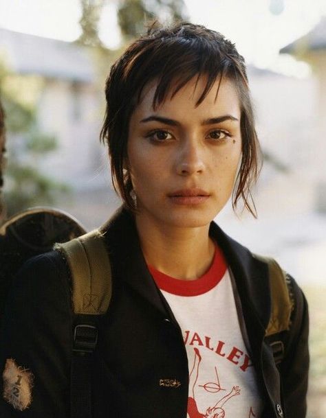 Side Burns, Shannyn Sossamon, Short Pixie Bob, Kellie Pickler, Pixie Bob Hairstyles, Pixie Bob Haircut, Girls Short Haircuts, Angled Bob, Julianne Hough