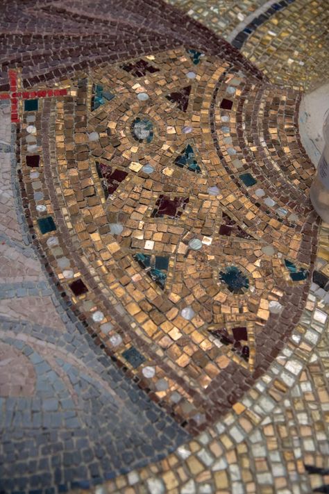 Byzantium Aesthetic, Byzantine Aesthetic, Byzantine Mosaics, Imperiul Roman, Molding Ceiling, Byzantine Architecture, Byzantine Mosaic, Art Biz, Rangoli Designs Flower