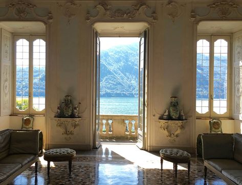 Villa Sola Cabiati Villa Lake Como, Lac Como, Italian Villa Interior, Lake Como Hotels, Italian Apartment, Villa In Italy, Lake Como Villas, Paris Interiors, Comer See