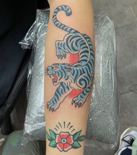 Colorful Tiger Tattoo, American Traditional Tiger Tattoo, American Traditional Tiger, Zebra Tattoo, Traditional Tiger Tattoo, Tattoos 2024, Americana Tattoo, Stomach Tattoo, Flash Designs