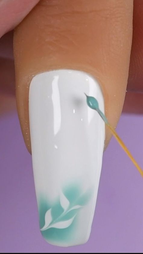 Acrylic Nails Coffin Ombre, Orchid Nails, Nail Art Idea, Neon Nail Designs, Simple Nail Art, Clear Acrylic Nails, Green Nail Art, Solid Color Nails, Squoval Nails