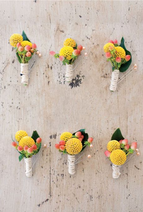 Diy Boutonniere, Diy Outdoor Weddings, Citrus Wedding, Billy Balls, Groomsmen Boutonniere, Boutonniere Wedding, Yellow Wedding, Arte Floral, Groom And Groomsmen