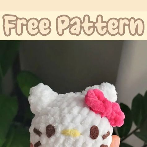 Crochet Hello Kitty Free Pattern, Boredom Crafts, Crocheted Stuffies, Plushie Ideas, Diy Crochet Hook, Crochet Hello Kitty, Crochet Flamingo, Pocket Pals, Hello Kitty Crochet