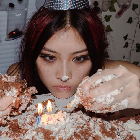 Melanie martinez inspired photoshoot, Punk Princess Photoshoot, Piñata Photoshoot, Pity Party Aesthetic Photoshoot, Smashing Cake Photoshoot, Smashed Cake Photoshoot, Messy Food Photography, Messy Cake Photoshoot, 18th Birthday Photoshoot Poses, Eating Cake Pose Reference