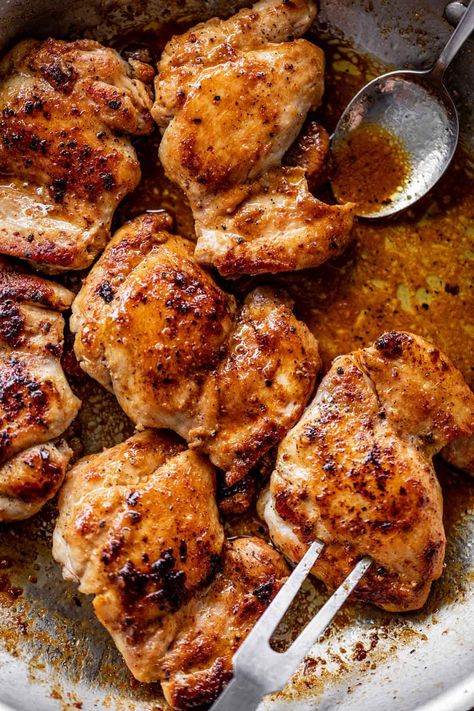 Crispy Boneless Chicken Thighs - Cafe Delites Chicken Thigh Fillet Recipes, Chicken Thighs Dinner, Chicken Breast Crockpot Recipes, Crockpot Chicken Breast, Chicken Recipes Boneless, Cafe Delites, Chicken Thigh Recipes Oven, Boneless Chicken Thigh Recipes, Chicken Breast Recipes Healthy