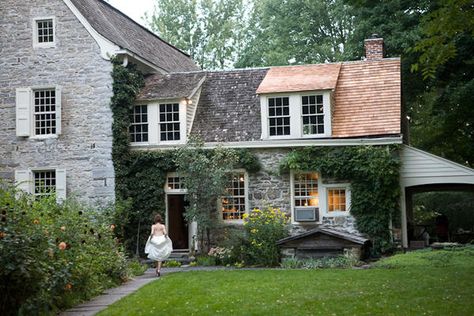 upstate new york wedding estate Upstate New York Homes, Farmhouse Colonial, Upstate New York Wedding, White Shutters, York Stone, New York Home, Homes Exterior, Stone Farmhouse, New York Homes