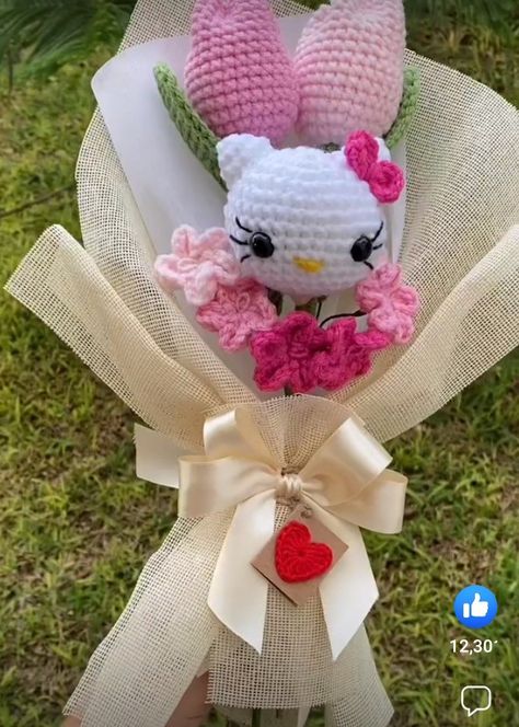 Crochet Hello Kitty Bouquet, Hello Kitty Crochet Bouquet, Bulb Ideas, Hello Kitty Crochet, Easy Crochet Hat, Crochet Baby Sandals, Easy Crochet Animals, Crochet Flowers Free Pattern, Crochet Bouquet