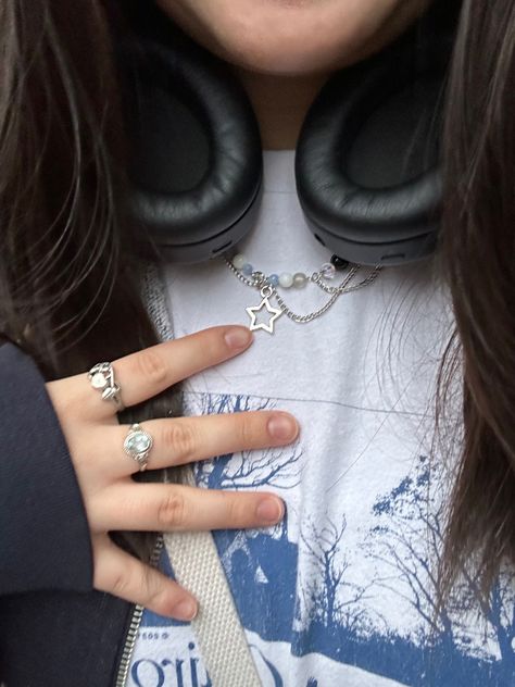 Binding 13, Downtown Girl Aesthetic, Headphones Music, Rings Necklace, Aesthetic Blue, Downtown Girl, Headphones, Music, Blue