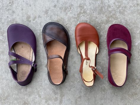 Sandal Kulit, Womens Wide Shoes, Flats For Women, Costume Shoes, Wide Shoes, Barefoot Shoes, Ballet Pumps, Dress Shoe, Chic Outfit