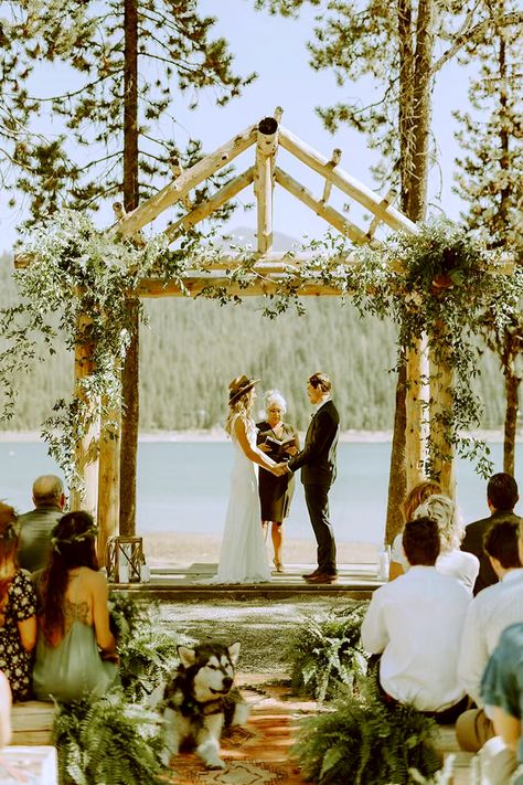 Bend Oregon Bend Oregon Activities | Bend Events | Bend Oregon Resorts | Wedding Photography Wyresdale Park, Elopement Venues, P Photo, Winter Wedding Venues, Wedding Venues Oregon, Outdoor Wedding Inspiration, Lake Resort, Wedding Winter, Lake Wedding