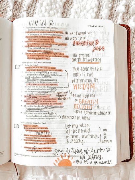 Bible Doodles, Bible Journal Notebooks, Inspire Bible, Open Bible, Bible Journaling Ideas Drawings, Study Notebook, Bible Journal Notes, Bible Doodling, Bible Ideas