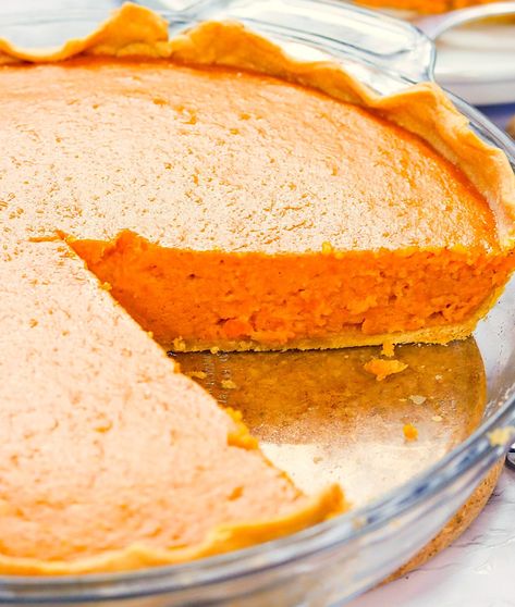 Yummy Pie Recipes, Spice Mix Recipes, Homemade Condiments, Cookout Food, Savoury Baking, Potato Pie, Sweet Potato Pie, Delicious Pies, Caribbean Recipes