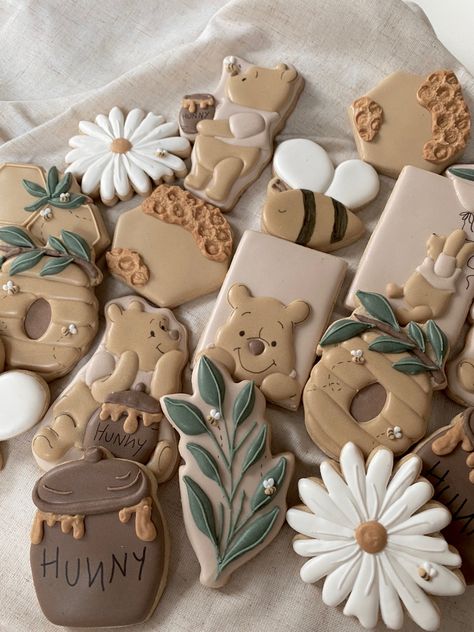 Winnie the pooh birthday sugar cookies bee cookies daisy cookies 🐝🍯🤍 Pooh Bear Cookies Decorated, Classic Pooh Cookies, Birthday Cookies Aesthetic, Winnie The Pooh Birthday Cookies, Aesthetic Birthday Cookies, Winnie The Pooh Royal Icing Cookies, Neutral Winnie The Pooh Baby Shower Ideas, Winnie The Pooh Cookies Decorated, Winnie The Pooh Baby Shower Cookies