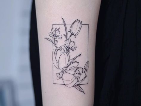 Square Tattoo, Framed Tattoo, Shape Tattoo, Sunflower Tattoos, Botanical Tattoo, Subtle Tattoos, Nature Tattoos, Back Tattoos, Simplistic Tattoos