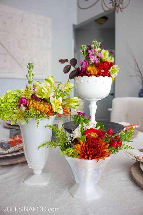 Decorating with Milk Glass Vases - Thrifty Style Team - 2 Bees in a Pod Easy Flower Arrangements, Easy Floral Arrangements, Milk Glass Centerpiece, Grocery Store Flowers, Milk Glass Decor, Milk Glass Collection, Hobnail Vase, Milk Glass Vase, Flower Arrangements Simple