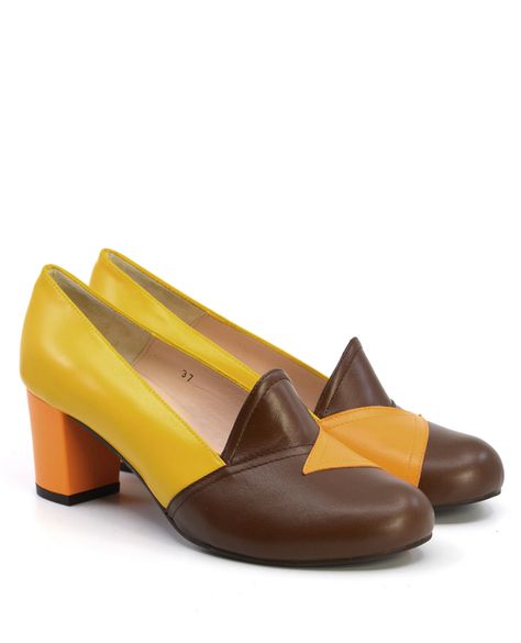 The Sarah In Brown Orange Mustard – Ladies Retro Shoes by Mod Shoes – Mod Shoes Colourful Tights, Mod Shoes, Three Color Combinations, Mod Look, White Tights, Colored Tights, Material Things, Exclusive Shoes, Mod Style