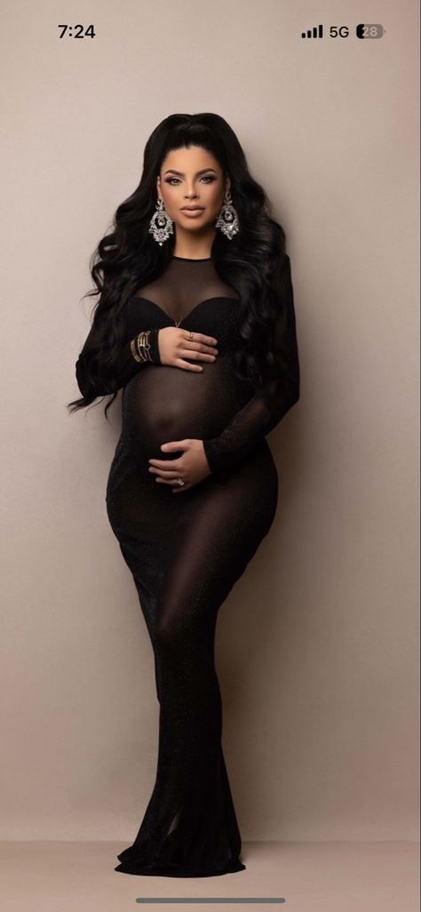 Pregnancy Pics, Maternity Photography Poses Couple, Couple Black, Maternity Photography Poses Pregnancy Pics, Poses Couple, Maternity Photography Poses, Black Couples Goals, Couples Goals, Maternity Shoot