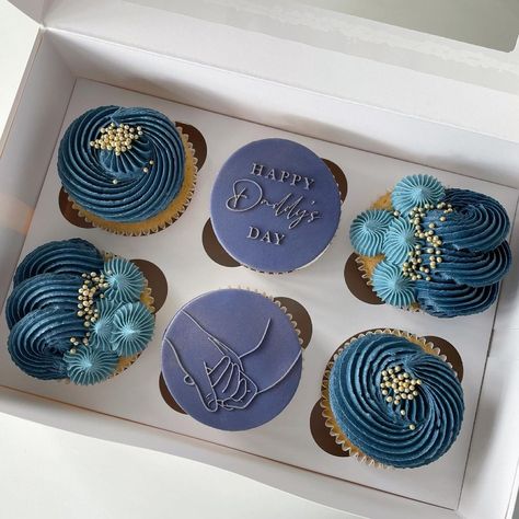 Man Cupcakes Ideas For Men, Dessert For Father's Day, Father Day Cupcakes, Father's Day Cupcakes Ideas, Father’s Day Cupcake Ideas, Fathers Day Cakes Ideas, Father’s Day Cake Design, Dad Cupcakes, Cupcake Themes