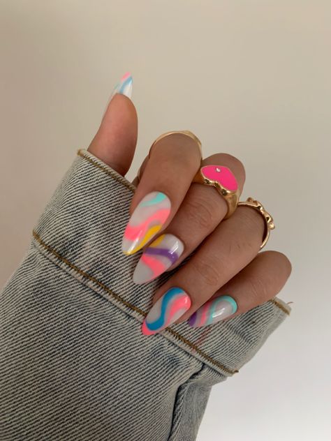 Nails 23, Colourful Nails, Trendy Nail, Trendy Nail Art, Trendy Nails, Beauty Nails, Stylish Nails, Nail Inspo, Beauty Tips