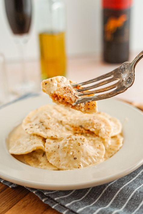 Homemade Sweet Potato Ravioli - Vagrant Appetite Creamy Pasta Dinner, Sweat Potato, Sweet Potato Ravioli, Potato Ravioli, Sweet Potato Filling, Beet Pasta, Ravioli Sauce, Fresh Pasta Dough, Potato Filling