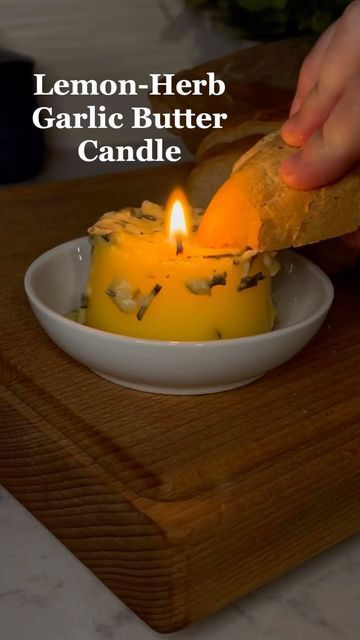 Lemon Herb Garlic Butter Candle, Garlic Bread Candle, Herb Butter Candle Recipe, Herb Butter Candle, How To Make Butter Candles, Butter Candle Food, Garlic Butter Candle Recipe, Edible Butter Candle Recipe, Butter Candles Recipes