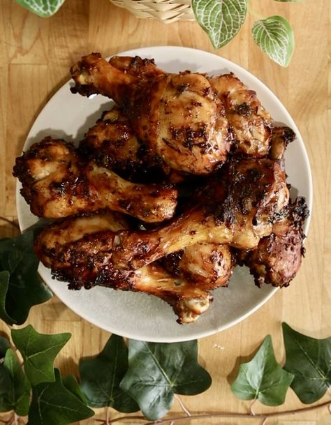 Lao Grilled Chicken (Pieng Gai) Lao Chicken Recipes, Lao Chicken Wings, Jeow Som, Fish Sauce Wings, Laotian Food, Tasty Grilled Chicken Recipes, Lao Recipes, Wing Recipe, Grilled Chicken Recipe