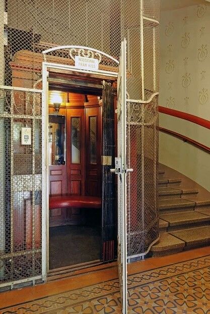 German elevator from 1907 Aesthetic Elevator, Elevator Aesthetic, Vintage Elevator, Elevator Interior, Nordic Interiors, Elevator Design, Colonial Interior, Desks Office, Contemporary Art Deco