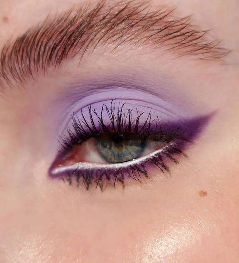 Fade Into Hue Palette, Fade Into Hue, Fashion Editorial Makeup, Maquillage On Fleek, Ethereal Makeup, Makeup Eye Looks, Make Up Looks, Eye Makeup Art, No Eyeliner Makeup