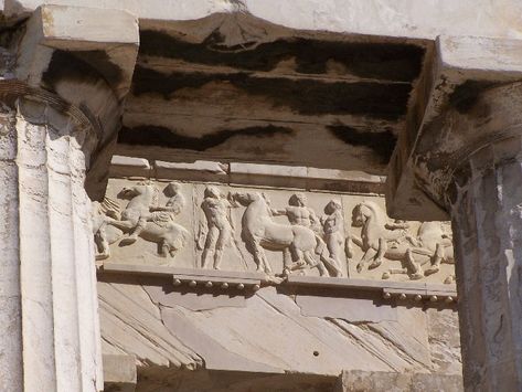 Parthenon - Detail of west facade frieze Parthenon Frieze, Ancient Greek Temple, Greek Temples, Ancient Greek Theatre, Classical Studies, Greek Architecture, Hellenistic Period, Architectural History, Athens Acropolis