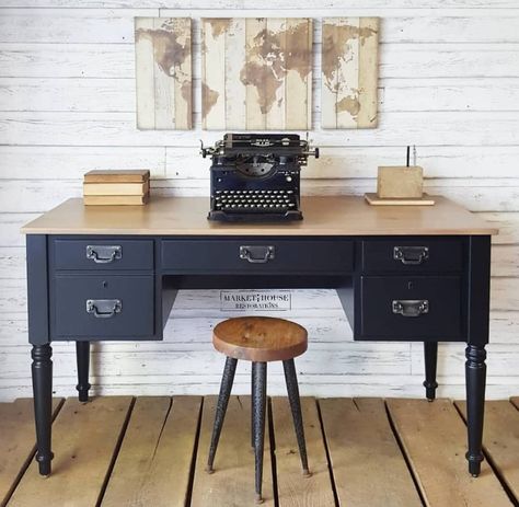 Step-by-Step Guide to this Industrial Studio Desk Makeover. #MondayMakeoversWithFallon Black Milk Painted Desk. Furniture Makeover. Furniture Staging, Books Furniture, Industrial Studio, Desk Arrangements, Desk Industrial, Furniture Desk, Baseball Room, Country Chic Paint, Studio Desk