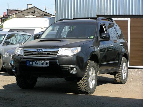 2013 Subaru Forester (SH9 3rd Gen) going the Expedition route ... Lifted Forester, Subaru Offroad, Subaru 4x4, Subaru Forester Lifted, Subaru Forester Mods, Lifted Subaru, Subaru Xt, Forester Xt, Homemade Tractor