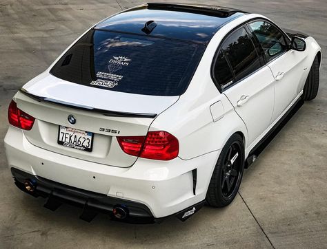 1 Bmw License Plate Ideas, Bmw E90 Modified, Modified Bmw, E90 335i, New Car Wallpaper, E90 Bmw, Custom Bmw, Bmw 335i, Car Plates