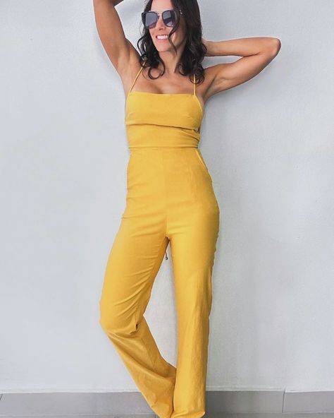 New arrivals are gorgeous! Don’t forget! We now have 2-5 day shipping sitewide! (Not including preorders) Take advantage of our rewards program and get points when you spend online only! 💕 #smallbusinesssupport #smallbusinessowner #boutique #boutiqueshopping #boutiques #shoplocal #shopping #instagramshop Solid Color Jumpsuits, Backless Jumpsuit, Bold Accessories, Backless Design, Baywatch, Dinner Date, Short Leggings, Sleeveless Jumpsuits, Warm Weather