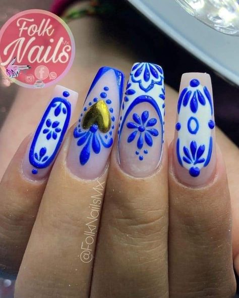 Mexican Nail Ideas, Mexican Pottery Nails, Pink Mexican Nails, Mexican Nails Designs Mexico, Folk Nails, Talavera Nails, Mexican Nail Art, Talavera Nail Art, Mexican Nails