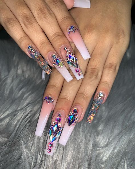 Shiny Nails Designs, Halloween Acrylic Nails, Edgy Nails, Swarovski Nails, Her Nails, Long Acrylic Nails Coffin, Bling Acrylic Nails, Coffin Nails Designs, Bling Nails