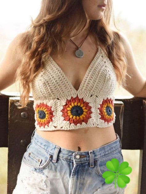 شال كروشيه, Crop Top Pattern, Confection Au Crochet, Crochet Crop Top Pattern, Crochet Ladies Tops, Crochet Clothes For Women, Crochet Simple, Crochet Crop, Crochet Diy