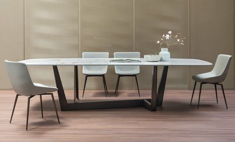 Art Dining Table - Fanuli Furniture Modern Extendable Dining Table, Italian Furniture Modern, Sophisticated Art, Table Extensible, Types Of Furniture, Chaise Design, Under The Table, Italian Furniture, Modern Dining Table